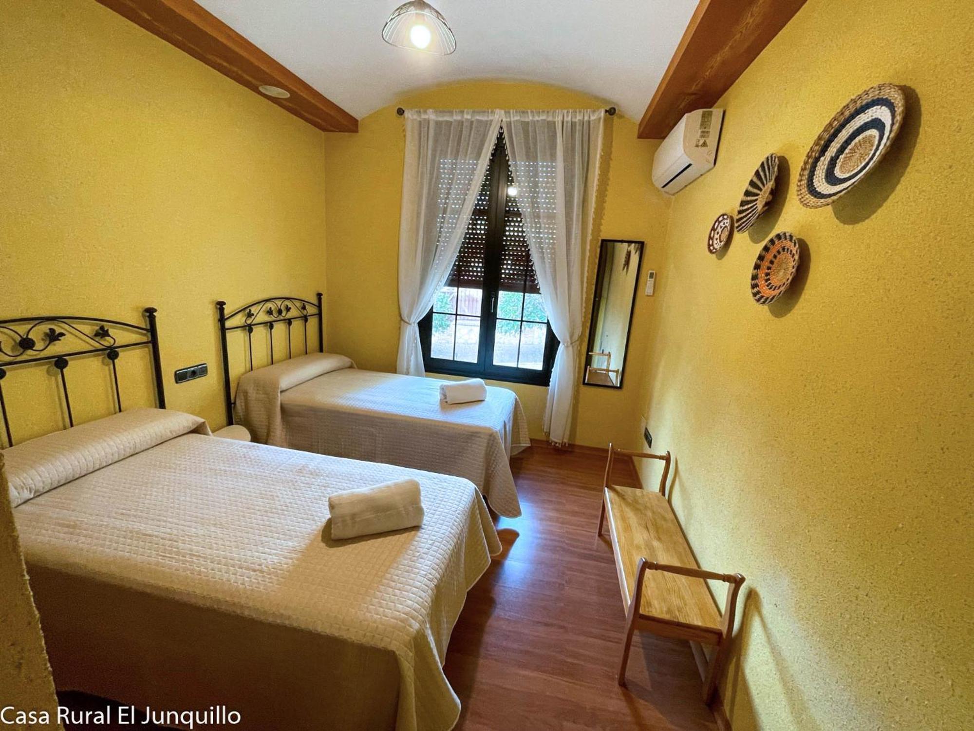 Casa Rural El Junquillo Cuevas De San Marcos Ngoại thất bức ảnh
