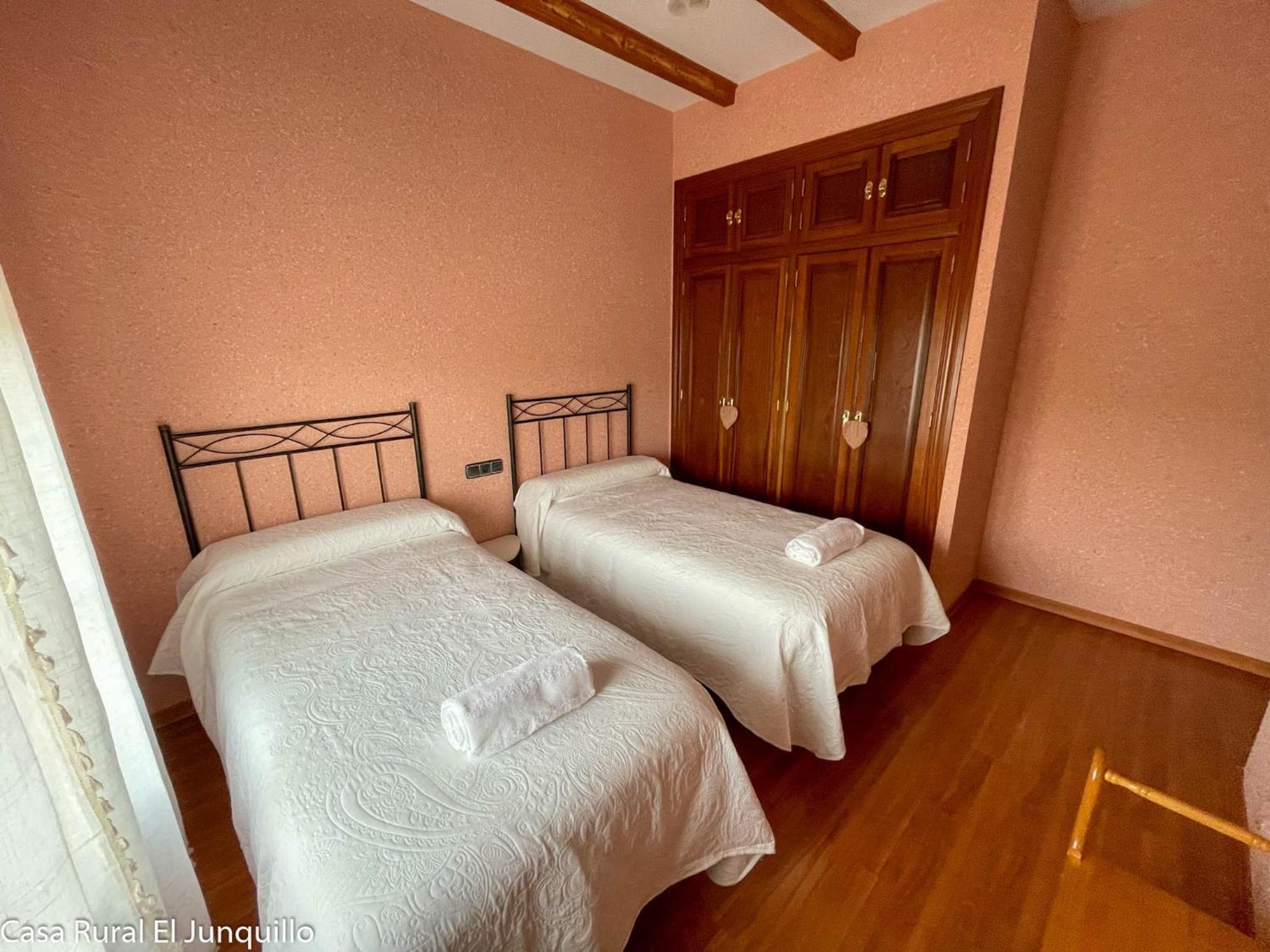 Casa Rural El Junquillo Cuevas De San Marcos Ngoại thất bức ảnh