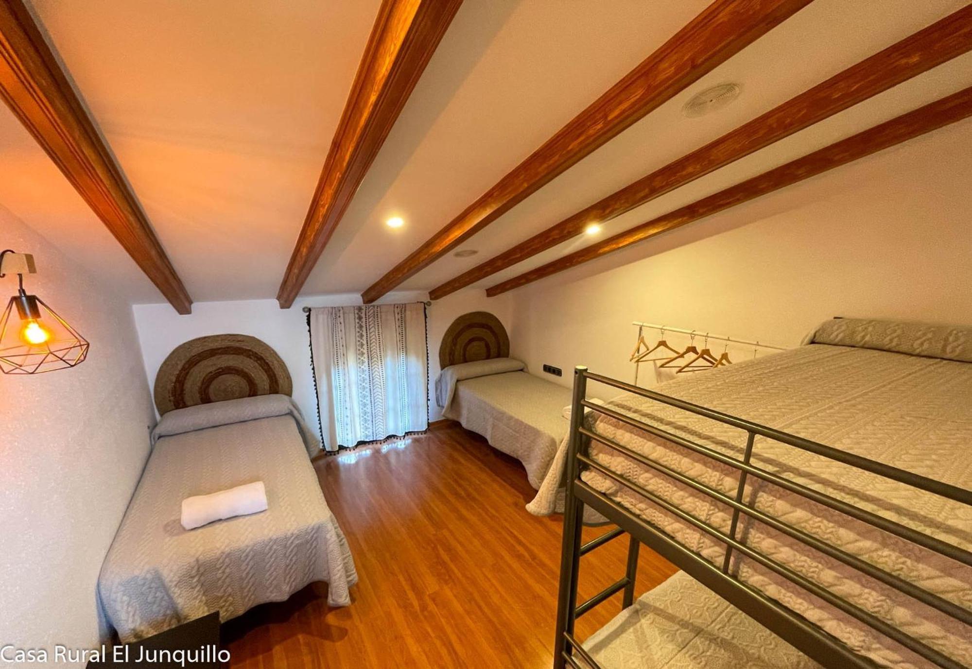 Casa Rural El Junquillo Cuevas De San Marcos Ngoại thất bức ảnh